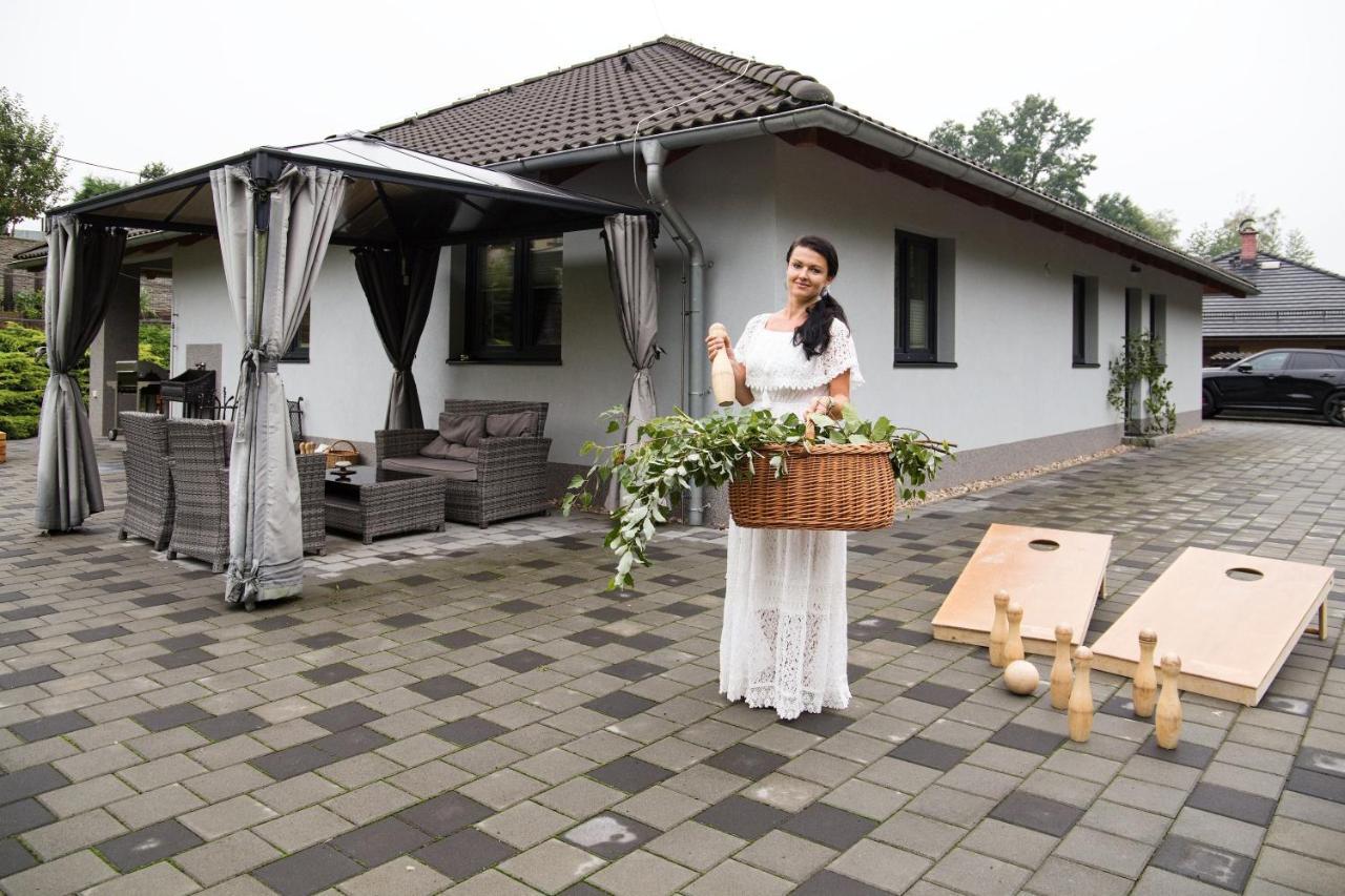 Apartmany A Wellness Vmal Skuteč Dış mekan fotoğraf